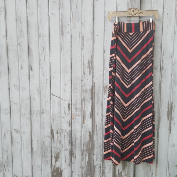 Overdyed Chevron Maxi Skirt - Picture 5 of 6